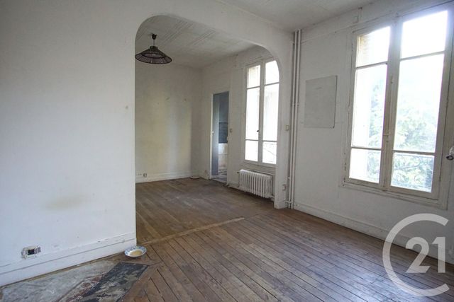 Afficher la photo en grand Maison à vendre - 7 pièces - 217,89 m2 - Choisy Le Roi - 94 - ILE-DE-FRANCE