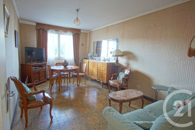 Afficher la photo en grand Maison à vendre - 7 pièces - 217,89 m2 - Choisy Le Roi - 94 - ILE-DE-FRANCE