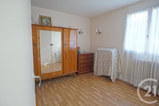 Afficher la photo en grand Maison à vendre - 7 pièces - 217,89 m2 - Choisy Le Roi - 94 - ILE-DE-FRANCE