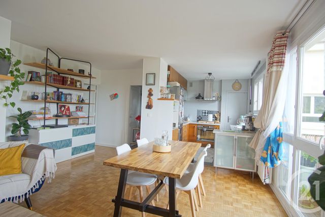 Appartement F5 à vendre - 5 pièces - 81,57 m2 - Choisy Le Roi - 94 - ILE-DE-FRANCE