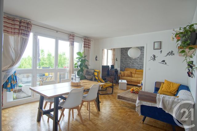 Appartement F5 à vendre - 5 pièces - 81,57 m2 - Choisy Le Roi - 94 - ILE-DE-FRANCE
