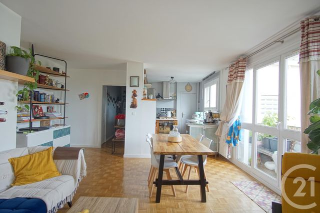 Appartement F5 à vendre - 5 pièces - 81,57 m2 - Choisy Le Roi - 94 - ILE-DE-FRANCE