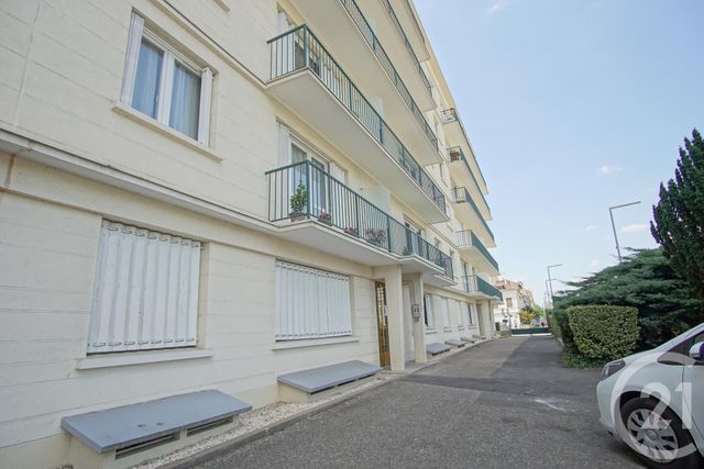 Appartement F5 à vendre - 5 pièces - 81,57 m2 - Choisy Le Roi - 94 - ILE-DE-FRANCE