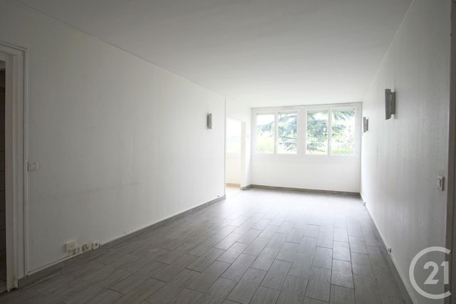 Appartement F3 à vendre - 3 pièces - 59,98 m2 - Orly - 94 - ILE-DE-FRANCE