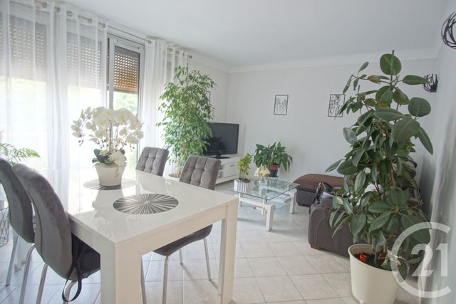 Appartement F4 à vendre - 4 pièces - 75,66 m2 - Choisy Le Roi - 94 - ILE-DE-FRANCE