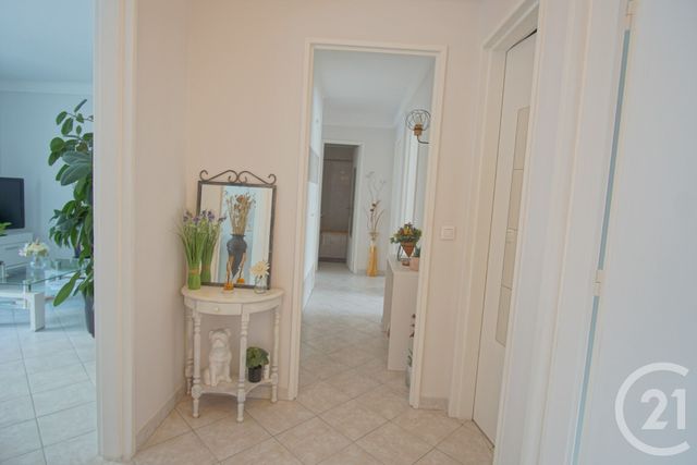 Appartement F4 à vendre - 4 pièces - 75,66 m2 - Choisy Le Roi - 94 - ILE-DE-FRANCE