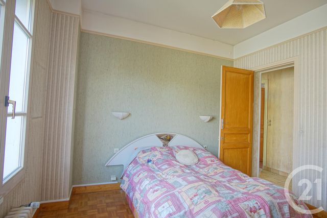 Afficher la photo en grand Maison à vendre - 7 pièces - 150 m2 - Choisy Le Roi - 94 - ILE-DE-FRANCE