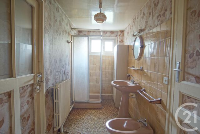 Afficher la photo en grand Maison à vendre - 7 pièces - 150 m2 - Choisy Le Roi - 94 - ILE-DE-FRANCE