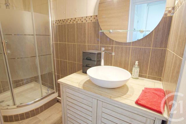 Appartement F2 à vendre - 2 pièces - 35,84 m2 - Choisy Le Roi - 94 - ILE-DE-FRANCE