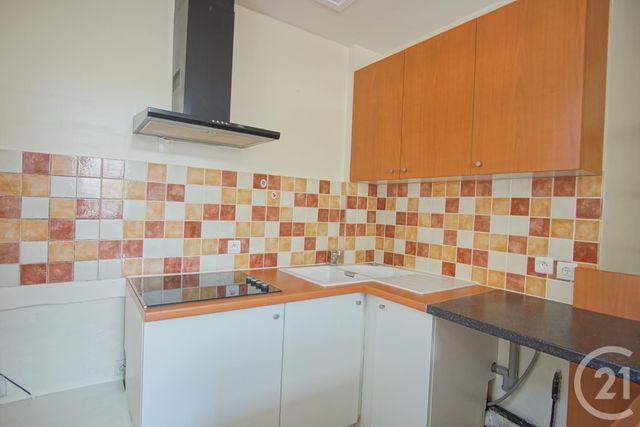 Afficher la photo en grand Appartement F1 à vendre - 2 pièces - 26,81 m2 - Villeneuve Le Roi - 94 - ILE-DE-FRANCE