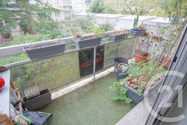 Afficher la photo en grand Appartement F2 à vendre - 2 pièces - 53,92 m2 - Choisy Le Roi - 94 - ILE-DE-FRANCE