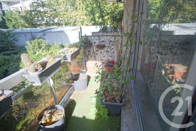 Afficher la photo en grand Appartement F2 à vendre - 2 pièces - 53,92 m2 - Choisy Le Roi - 94 - ILE-DE-FRANCE