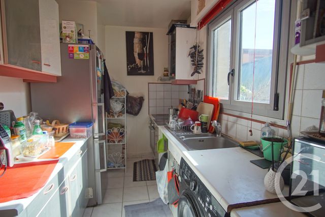 Afficher la photo en grand Appartement F2 à vendre - 2 pièces - 53,92 m2 - Choisy Le Roi - 94 - ILE-DE-FRANCE
