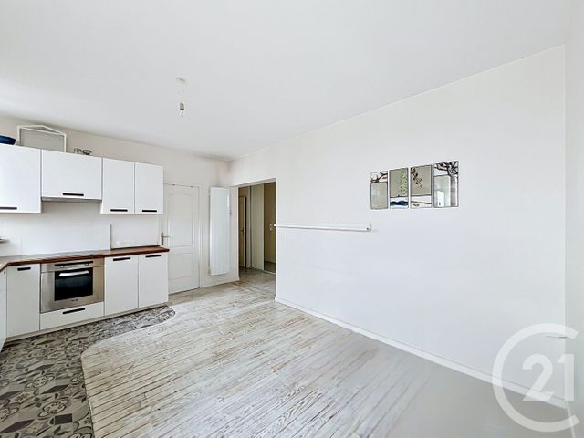 Appartement F4 &agrave; vendre - 4 pi&egrave;ces - 74,40 m2 - Choisy Le Roi - 94 - ILE-DE-FRANCE