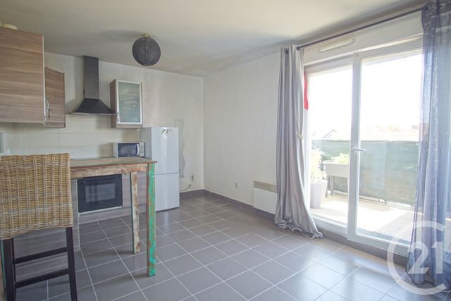 Appartement F1 à vendre CHOISY LE ROI