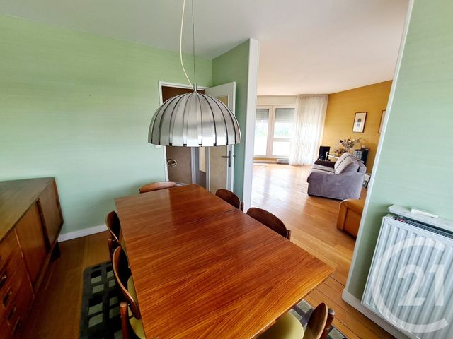 Afficher la photo en grand Appartement F4 à vendre - 4 pièces - 75 m2 - Creteil - 94 - ILE-DE-FRANCE