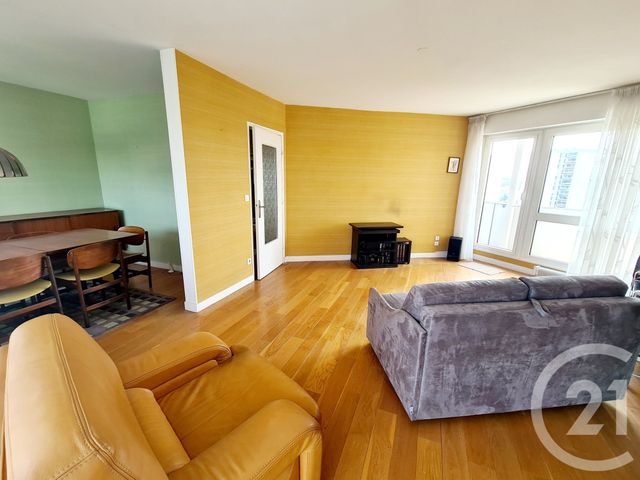 Afficher la photo en grand Appartement F4 à vendre - 4 pièces - 75 m2 - Creteil - 94 - ILE-DE-FRANCE