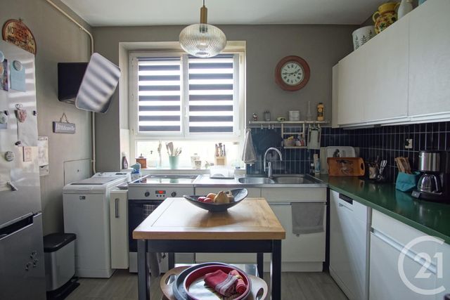 Appartement F3 à vendre - 3 pièces - 70,44 m2 - Creteil - 94 - ILE-DE-FRANCE