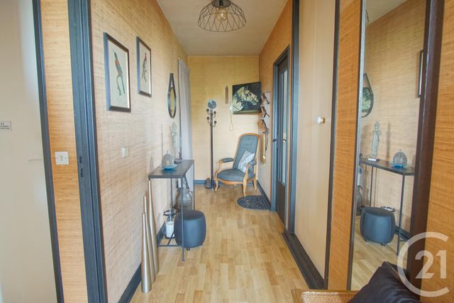 Appartement F3 à vendre - 3 pièces - 70,44 m2 - Creteil - 94 - ILE-DE-FRANCE