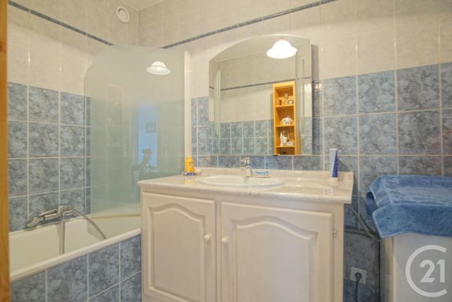 Appartement F4 à vendre - 4 pièces - 80,03 m2 - Creteil - 94 - ILE-DE-FRANCE