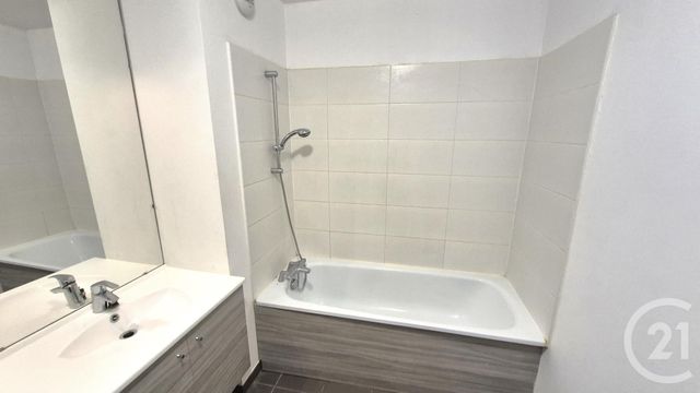 Appartement F3 à vendre - 3 pièces - 63 m2 - Creteil - 94 - ILE-DE-FRANCE