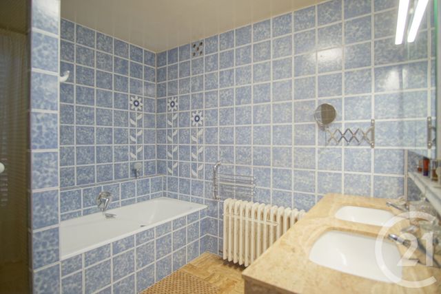 Maison à vendre - 6 pièces - 142 m2 - Creteil - 94 - ILE-DE-FRANCE