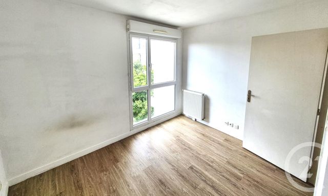 Afficher la photo en grand Appartement F2 à vendre - 2 pièces - 44 m2 - 94 - ILE-DE-FRANCE