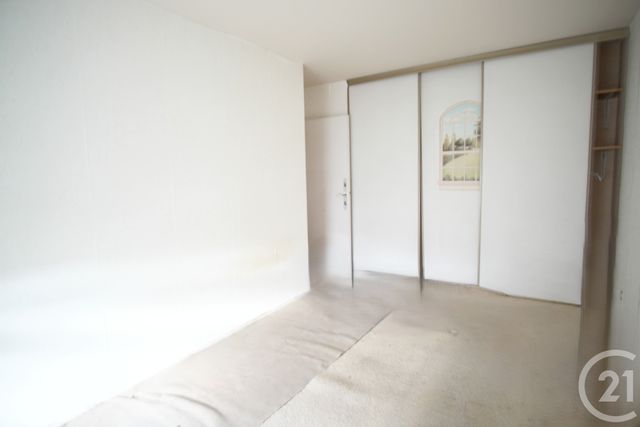 Afficher la photo en grand Appartement F3 à vendre - 3 pièces - 71,09 m2 - Creteil - 94 - ILE-DE-FRANCE