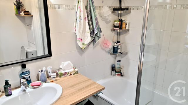Appartement F2 à vendre - 2 pièces - 39 m2 - Bonneuil Sur Marne - 94 - ILE-DE-FRANCE