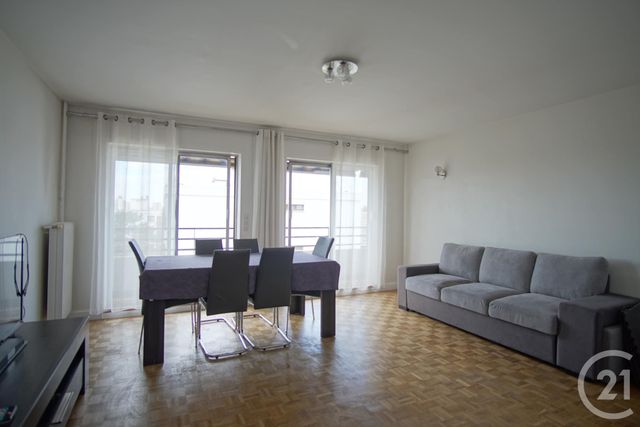 Afficher la photo en grand Appartement F4 à vendre - 4 pièces - 91,79 m2 - Creteil - 94 - ILE-DE-FRANCE