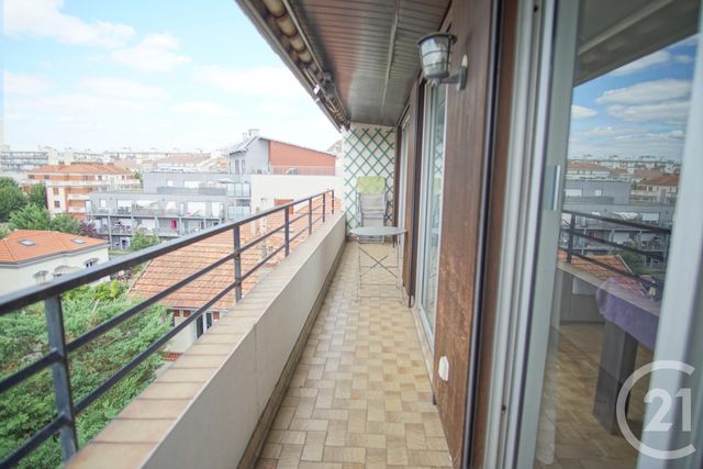 Afficher la photo en grand Appartement F4 à vendre - 4 pièces - 91,79 m2 - Creteil - 94 - ILE-DE-FRANCE