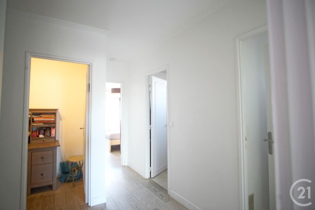 Afficher la photo en grand Appartement F4 à vendre - 4 pièces - 91,79 m2 - Creteil - 94 - ILE-DE-FRANCE