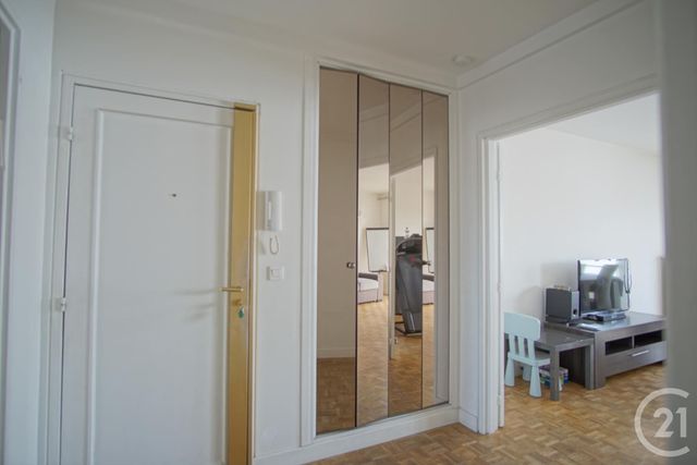 Afficher la photo en grand Appartement F4 à vendre - 4 pièces - 91,79 m2 - Creteil - 94 - ILE-DE-FRANCE