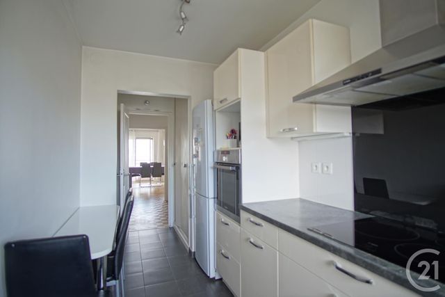 Afficher la photo en grand Appartement F4 à vendre - 4 pièces - 91,79 m2 - Creteil - 94 - ILE-DE-FRANCE