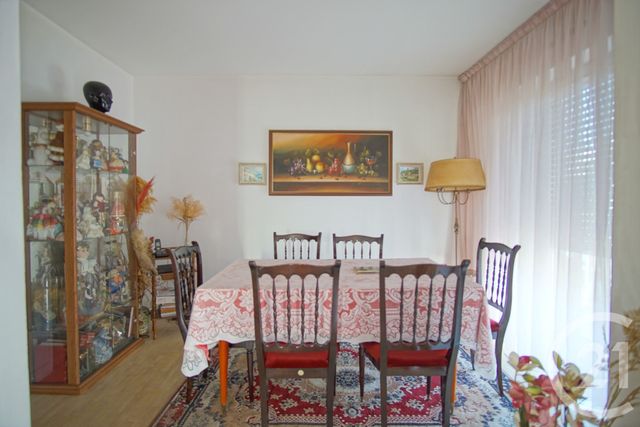 Afficher la photo en grand Appartement F5 à vendre - 5 pièces - 98,07 m2 - Creteil - 94 - ILE-DE-FRANCE