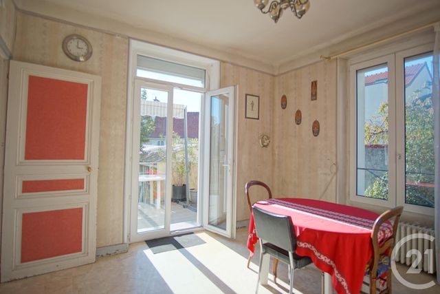 Afficher la photo en grand Maison à vendre - 4 pièces - 79,84 m2 - Creteil - 94 - ILE-DE-FRANCE