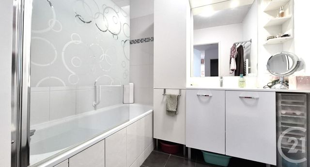 Appartement F3 &agrave; vendre - 3 pi&egrave;ces - 62 m2 - Creteil - 94 - ILE-DE-FRANCE