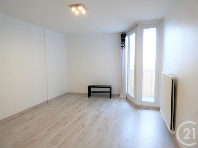 Appartement F1 &agrave; louer - 1 pi&egrave;ce - 30,26 m2 - Thiais - 94 - ILE-DE-FRANCE