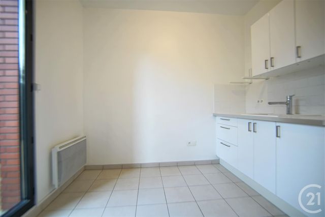 Appartement F1 &agrave; louer - 1 pi&egrave;ce - 30,36 m2 - Choisy Le Roi - 94 - ILE-DE-FRANCE