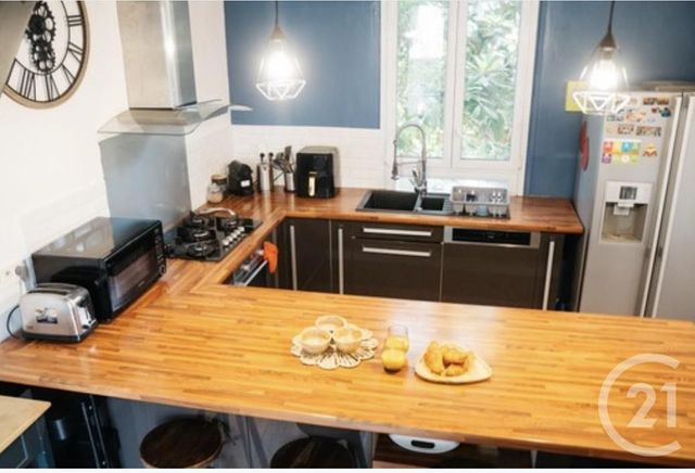 Maison &agrave; louer - 3 pi&egrave;ces - 87 m2 - Choisy Le Roi - 94 - ILE-DE-FRANCE