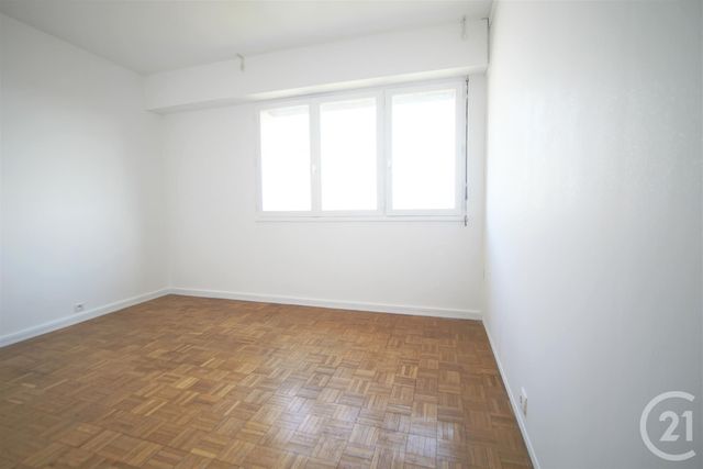 Appartement F2 &agrave; louer - 2 pi&egrave;ces - 47,65 m2 - Thiais - 94 - ILE-DE-FRANCE