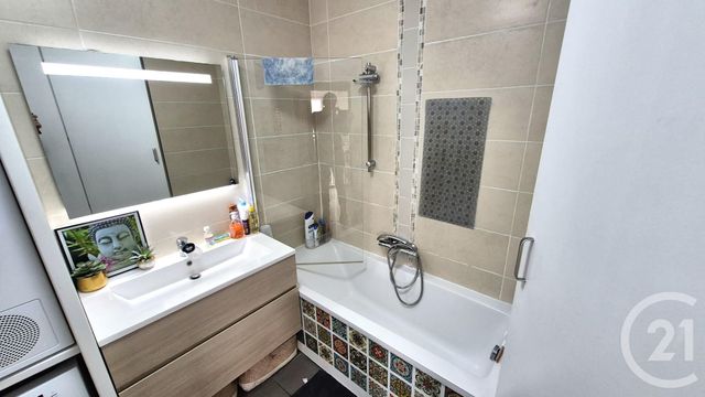 Appartement F4 &agrave; vendre - 4 pi&egrave;ces - 75 m2 - Creteil - 94 - ILE-DE-FRANCE