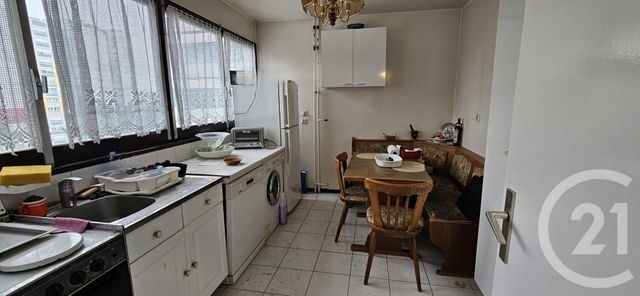 Afficher la photo en grand Appartement F3 à vendre - 3 pièces - 66 m2 - Creteil - 94 - ILE-DE-FRANCE