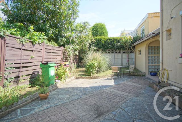 Afficher la photo en grand Maison à vendre - 5 pièces - 105,25 m2 - Creteil - 94 - ILE-DE-FRANCE