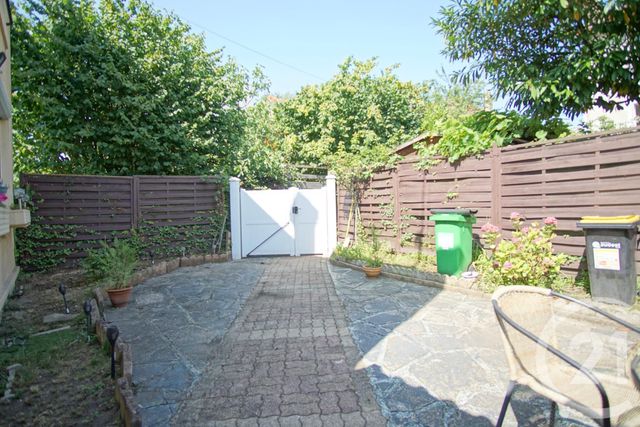 Afficher la photo en grand Maison à vendre - 5 pièces - 105,25 m2 - Creteil - 94 - ILE-DE-FRANCE