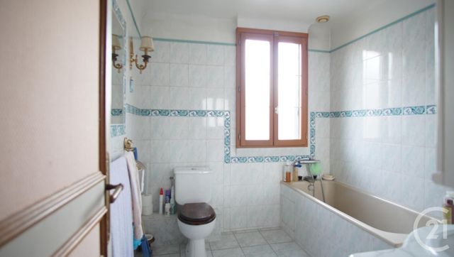 Afficher la photo en grand Maison à vendre - 5 pièces - 101,66 m2 - Creteil - 94 - ILE-DE-FRANCE