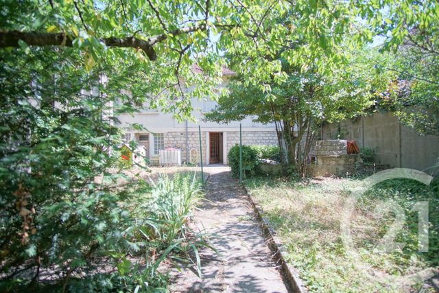 Maison à vendre - 7 pièces - 137,46 m2 - Bonneuil Sur Marne - 94 - ILE-DE-FRANCE