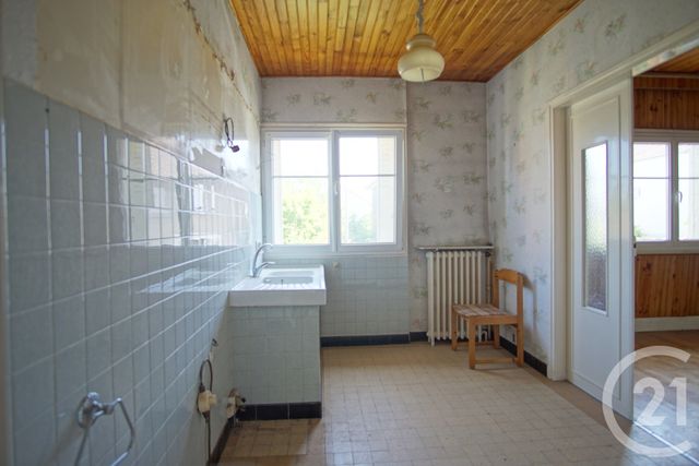 Maison à vendre - 7 pièces - 137,46 m2 - Bonneuil Sur Marne - 94 - ILE-DE-FRANCE