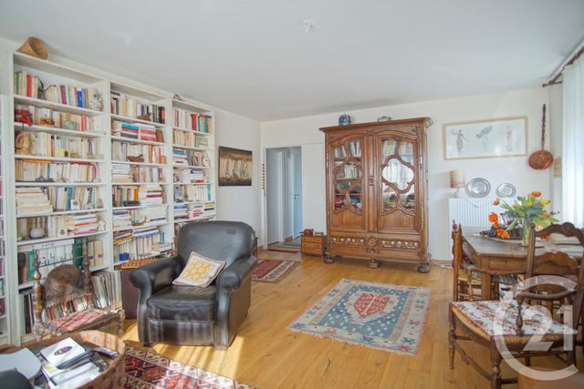 Afficher la photo en grand Appartement F4 à vendre - 4 pièces - 94,77 m2 - Creteil - 94 - ILE-DE-FRANCE