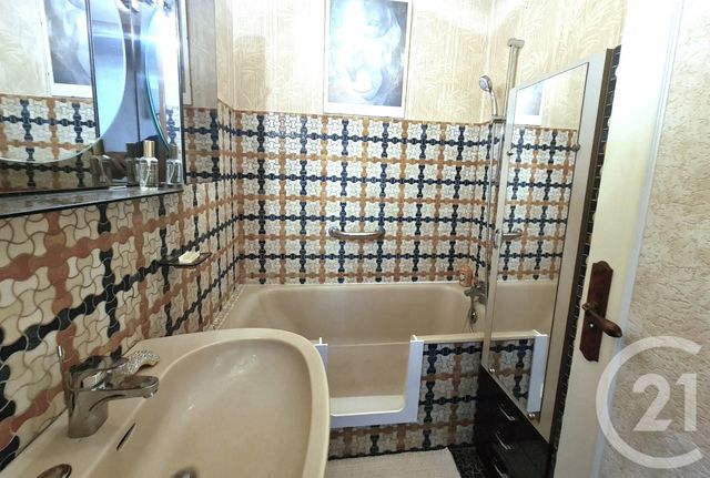 Appartement F4 à vendre - 4 pièces - 67 m2 - Creteil - 94 - ILE-DE-FRANCE